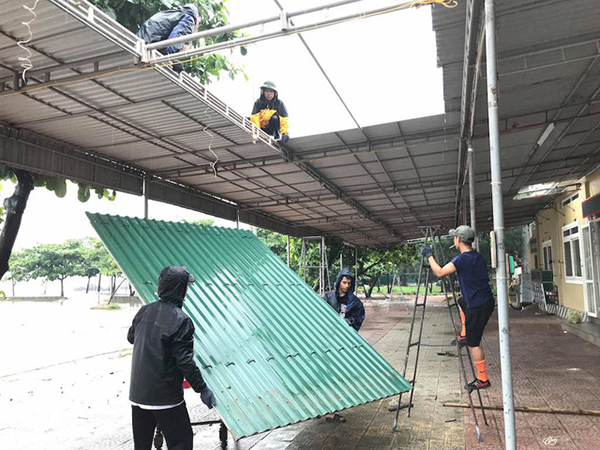 Thợ làm mái tôn tại Quận Tân Phú